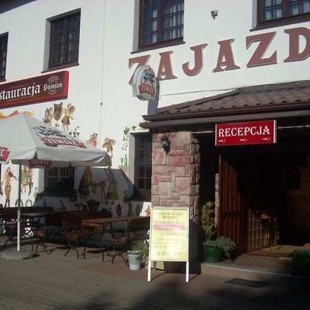 Zajazd Pomian Ozarów Mazowiecki Exterior foto